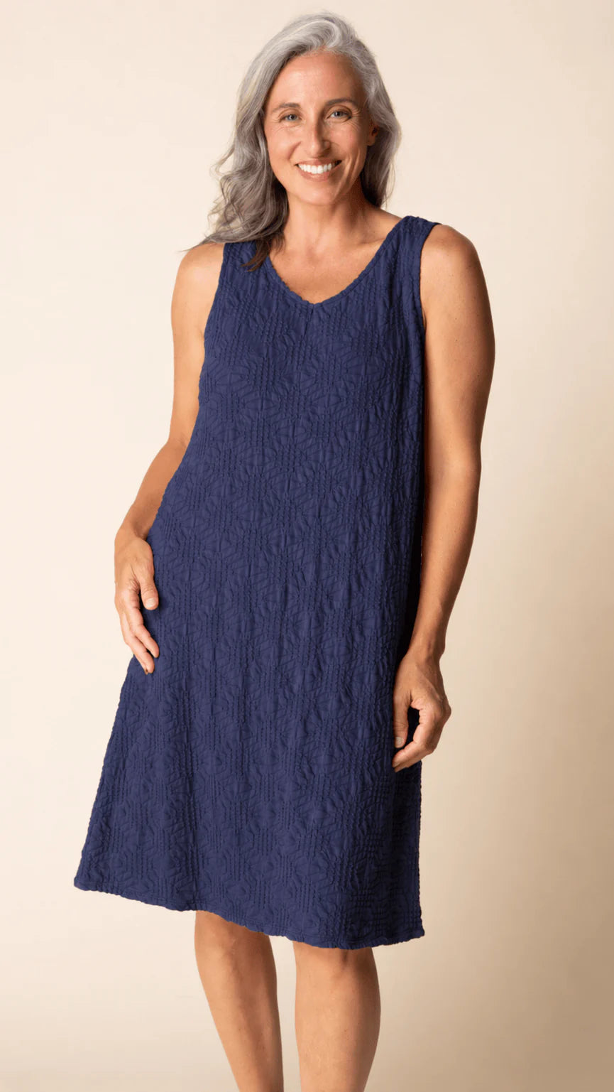 knit warm blue dress Sunburst Sundrift – Steppin' Out Core Colors:Olive handle:elsa-silk-gown-black Please Note Swing Dress Vintage Light