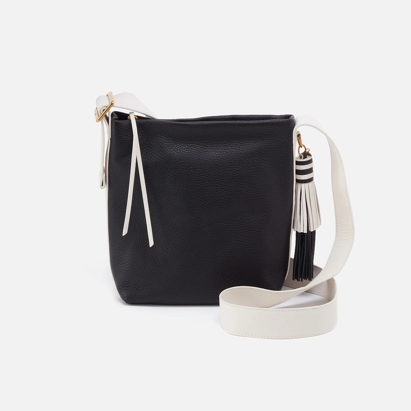 Blaze Bucket Crossbody In Pebbled Leather