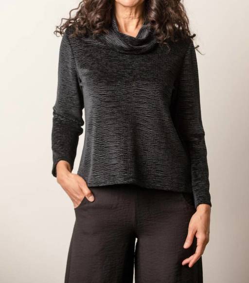 54939 CRNK Velvet Boxy Cowl