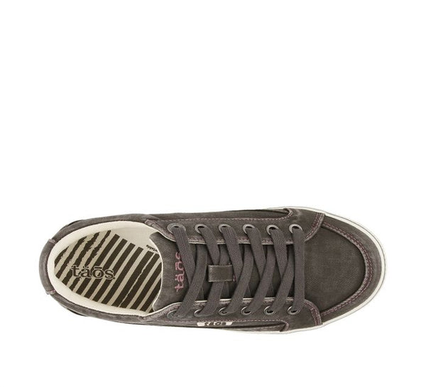Moc Star Sneaker