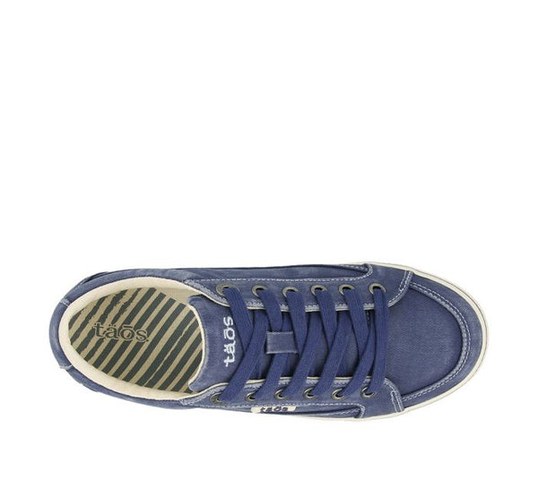 Moc Star Sneaker